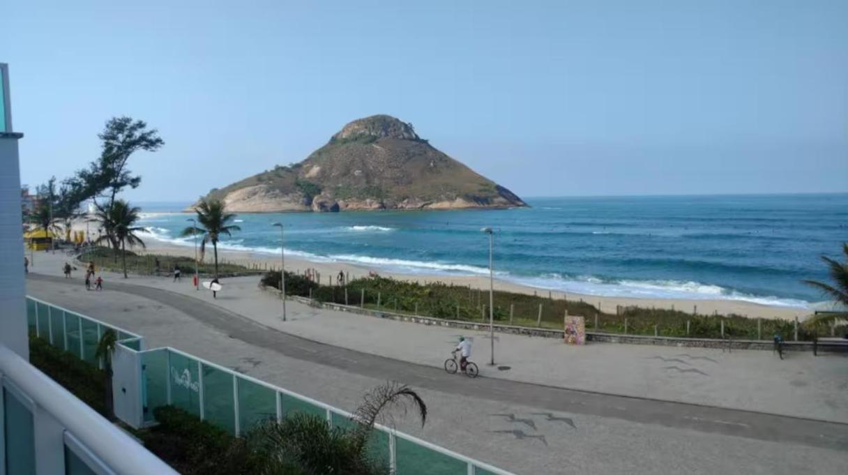 E Em Apto Compartilhado Frente Mar Hospedagem domiciliar Rio de Janeiro